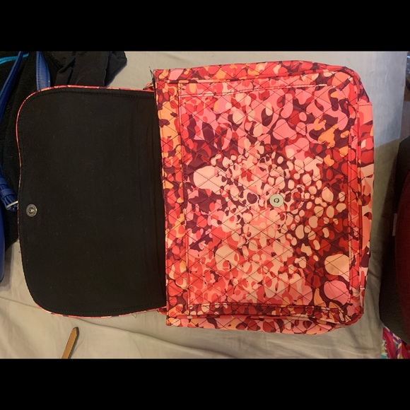 Pink Pattern Laptop Bag - Picture 3 of 4